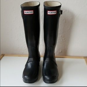 Tall Black Hunter Rain Boots Size 6